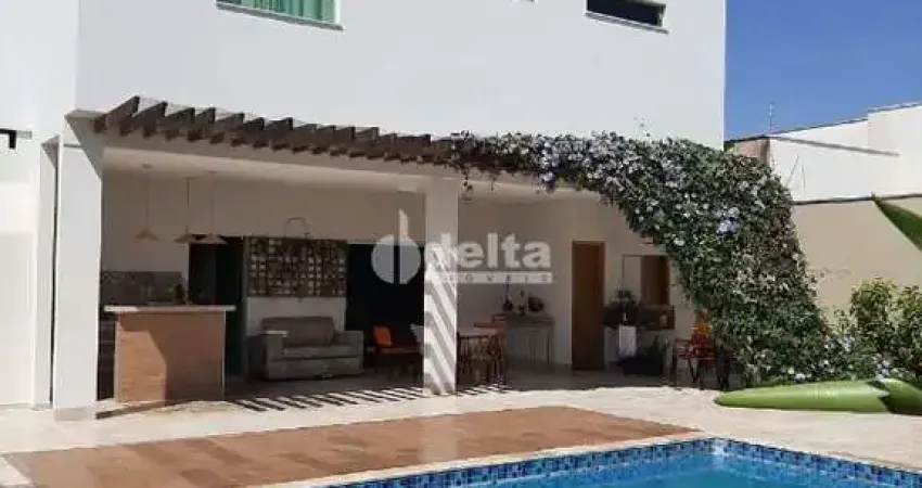 Casa residencial disponível para locação e venda no bairro jardim karaíba em uberlândia - mg