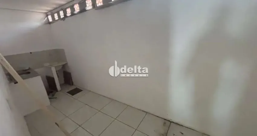 Ponto comercial para alugar em Saraiva, Uberlândia 