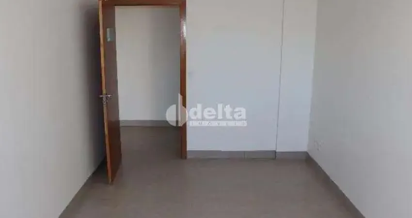 Sala disponível para locação no bairro osvaldo rezende em uberlândia - mg