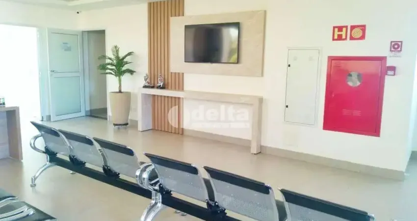 Sala disponível para locação no bairro martins em uberlândia-mg