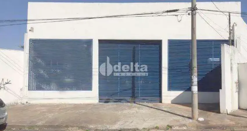 Galpão disponível para locação no bairro Bom Jesus em Uberlândia-MG