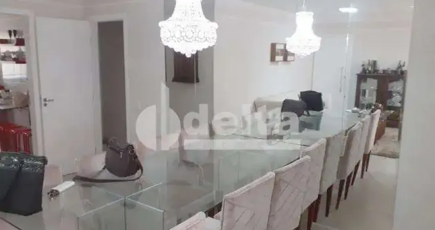 Apartamento, disponível para locação no bairro Centro, Uberlândia-MG