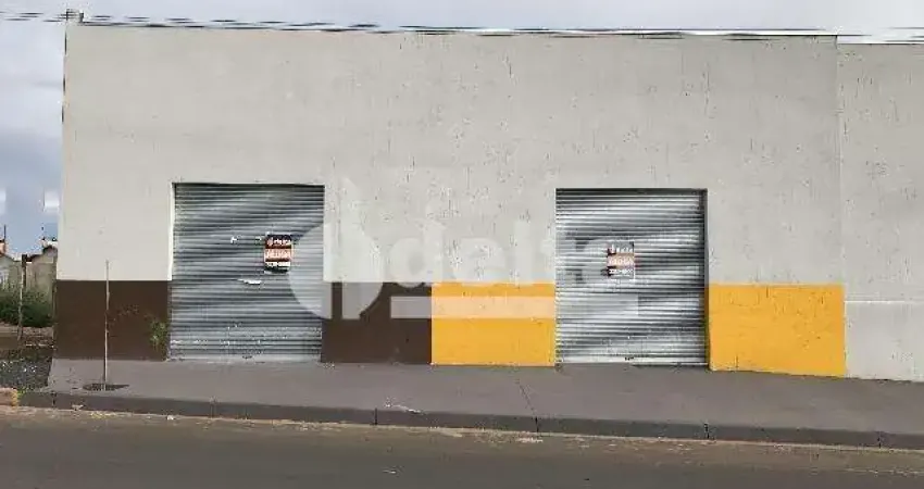 Loja disponível para locação no bairro Residencial Pequis em Uberlândia-MG.