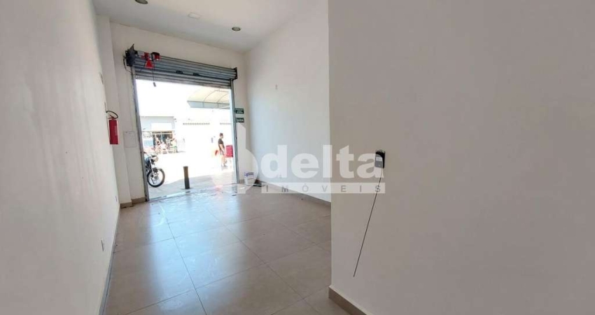 Loja disponível para locação no bairro Shopping Park em Uberlândia-MG