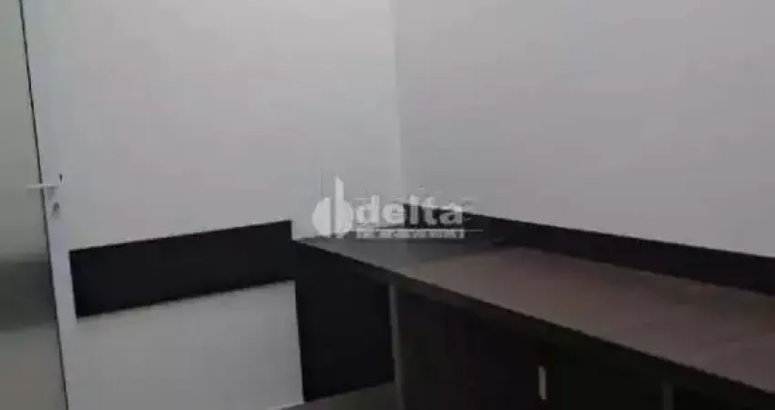 Loja disponível para locação no bairro Centro em Uberlândia-MG.