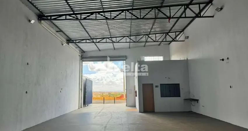 Galpão comercial disponível para Locação no bairro Alto Umuarama em Uberlândia-MG