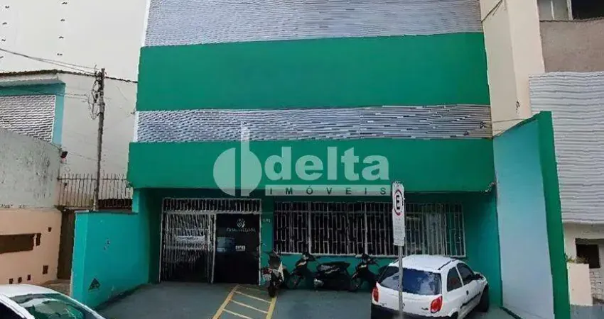 Prédio disponível para aluguel no bairro Centro em Uberlândia-MG