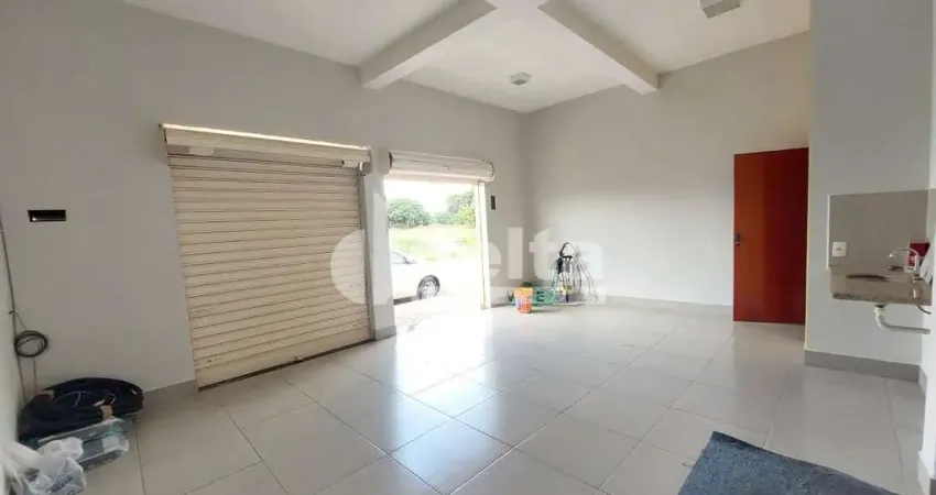 Loja disponível para locação no bairro São Jorge em Uberlândia-MG.