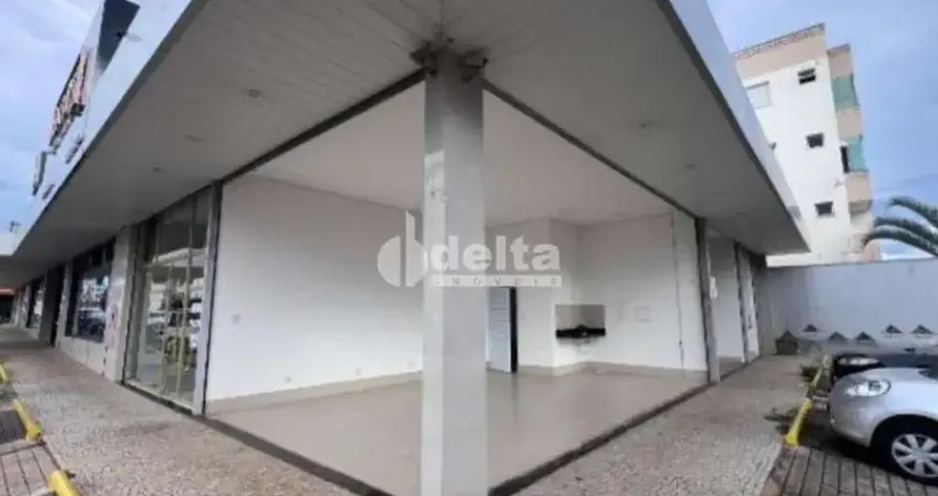 Loja disponível para locação no bairro Santa Mônica em Uberlândia-MG.