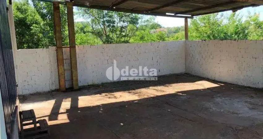 Galpão comercial disponível para locação no bairro dona zulmira em uberlândia-mg