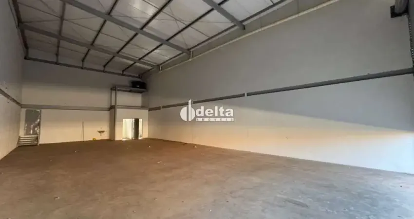 Galpão comercial disponível para locação no bairro santa mônica em uberlândia-mg