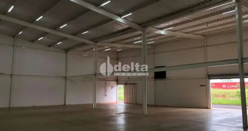 Casa residencial disponível para locação no bairro Novo Mundo em Uberlândia-MG