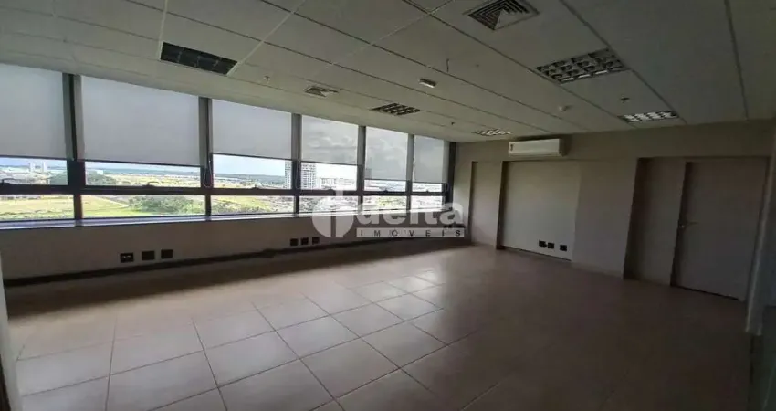 Loja disponível para locação no bairro Morada da Colina em Uberlândia-MG.