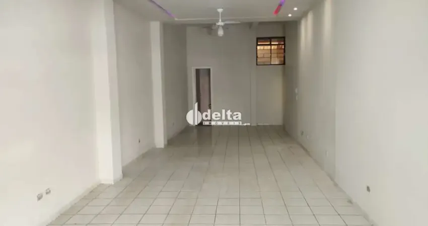 Loja comercial disponível para locação no bairro Centro em Uberlândia-MG
