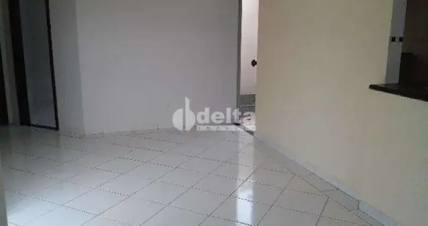 Casa disponível para locação no bairro Cidade Jardim em Uberlândia-MG