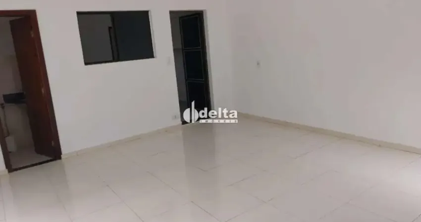 Casa residencial disponível para locação no bairro Nossa Senhora Aparecida em Uberlândia-MG