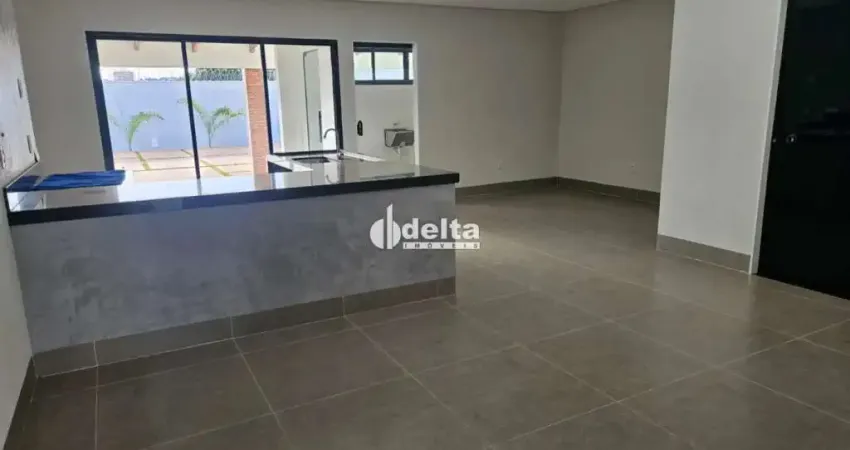 Casa comercial disponível para locação no bairro Tibery em Uberlândia-MG