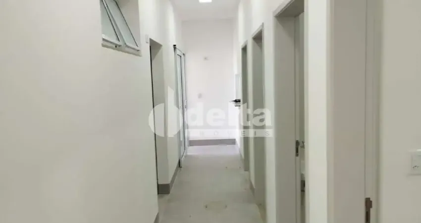Casa residencial disponível para locação no bairro osvaldo rezende em uberlândia-mg