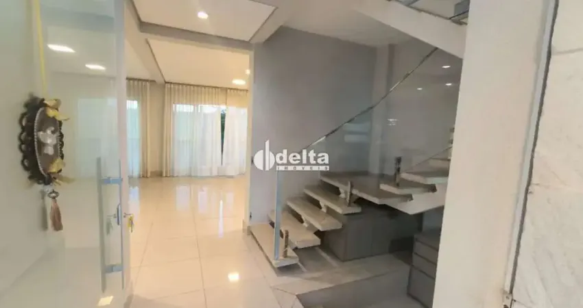 Casa no condomínio Village Paradiso II disponível para Locação no bairro Granja Marileusa em Uberlândia-MG