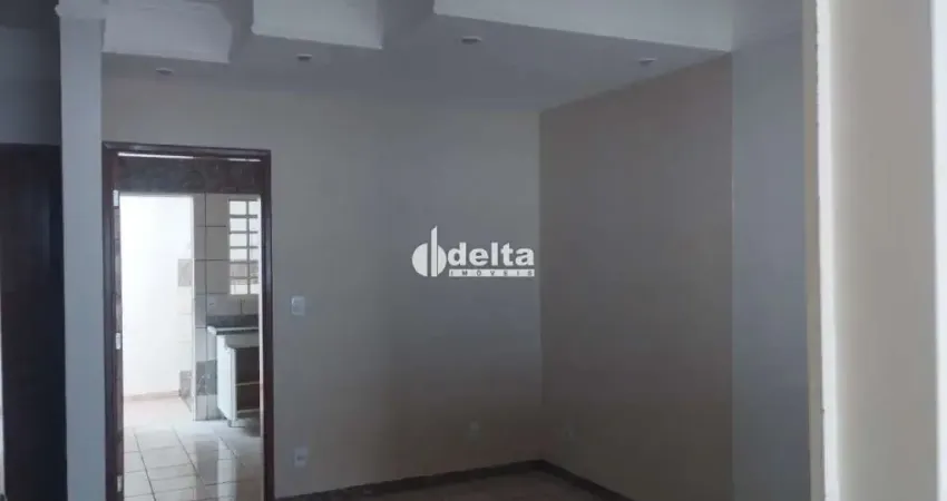 Casa residencial disponível para locação no bairro Santa Mônica em Uberlândia-MG.