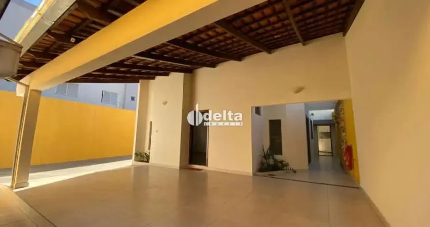 Casa residencial disponível para locação no bairro santa mônica em uberlândia-mg.