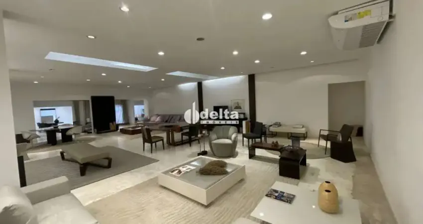 Loja disponível para locação no bairro martins em uberlândia-mg.