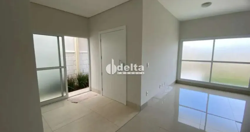 Casa em condomínio com 3 quartos disponível para locação e venda em uberlândia-mg.