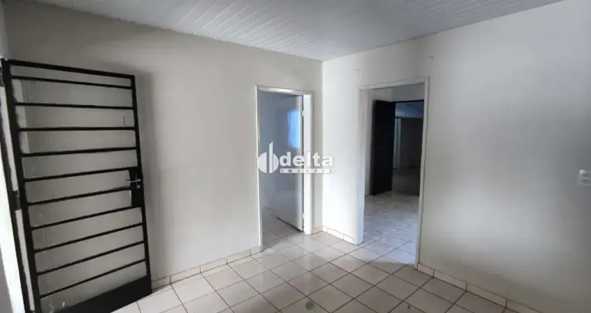Casa disponível para locação no bairro brasil em uberlândia-mg