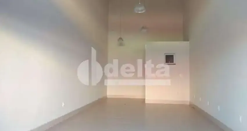 Loja disponível para locação no bairro shopping park em uberlândia-mg.