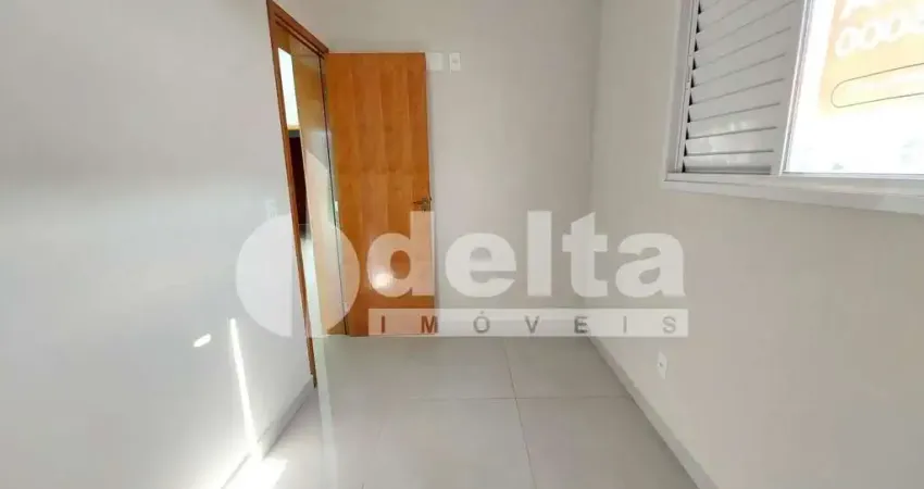Apartamento com 2 quartos sendo 1 suite disponível para locação no bairro martins em uberlândia-mg