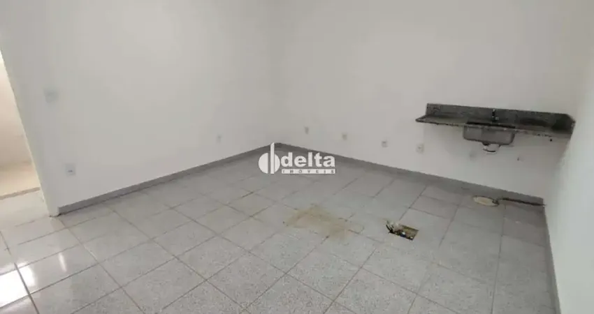 Casa comercial disponível para locação no bairro centro em uberlândia - mg.