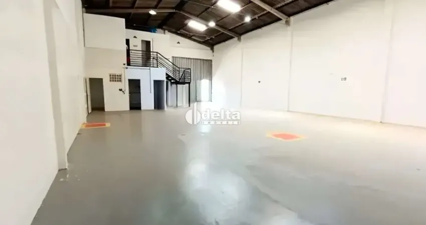 Galpão comercial disponível para locação no bairro tibery em uberlândia - mg.