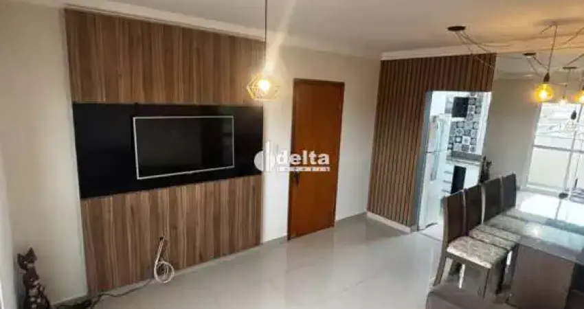 Apartamento mobiliado com 2 quartos disponível para locação no bairro segismundo pereira em uberlândia - mg.