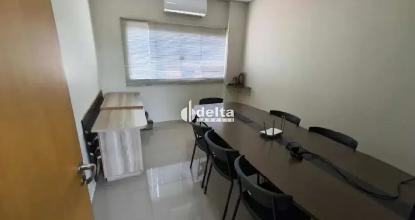 Sala comercial disponível para locação no bairro tibery em uberlândia-mg
