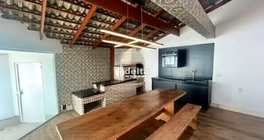 Casa residencial com 3 quartos sendo 2 suítes, disponível para locação no bairro vigilato pereira em uberlândia-mg