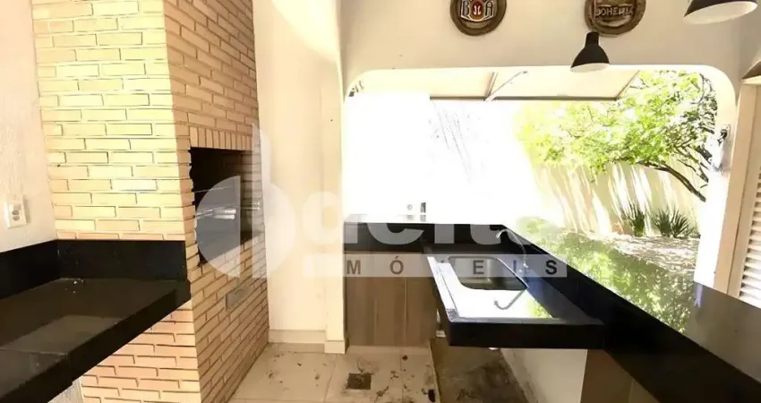 Casa com 3 quartos sendo 1 suite disponível para locação no bairro cidade jardim em uberlândia-mg