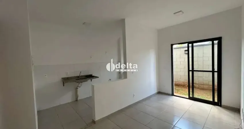 Apartamento térreo com 2 quartos sendo 1 suíte, disponível para locação no bairro grand ville em uberlândia-mg