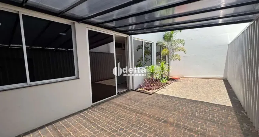 Casa comercial disponível para locação no bairro jardim patrícia  em uberlândia-mg