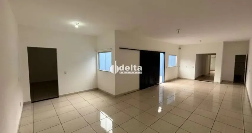 Loja comercial disponível para locação no bairro granada em uberlândia-mg