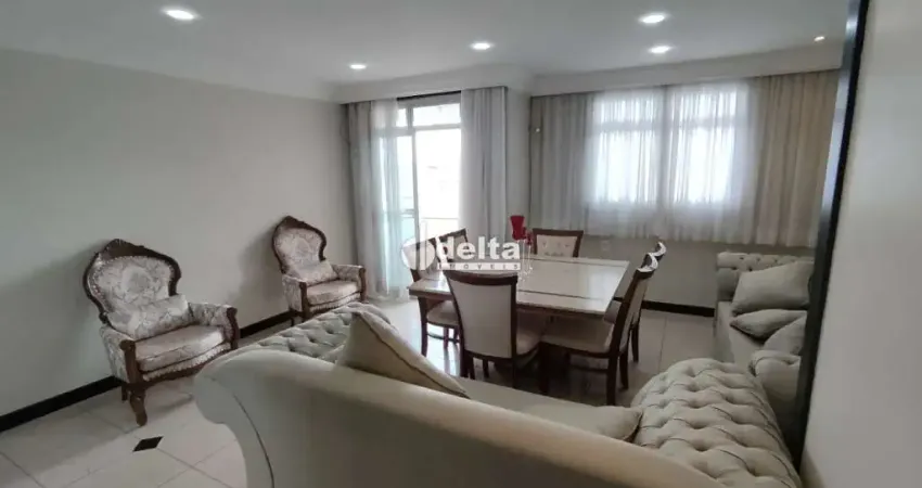 Apartamento com 2 suítes disponível para locação no bairro Martins, Uberlândia-MG