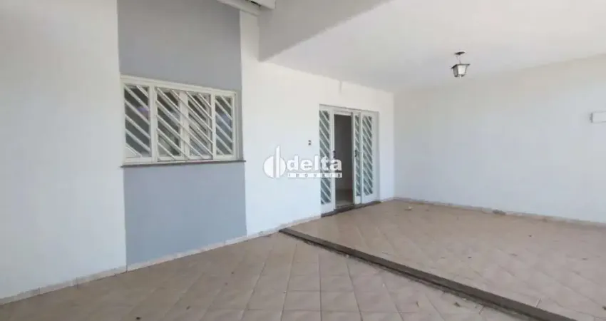 Casa disponível para locação no bairro osvaldo rezende em uberlândia mg