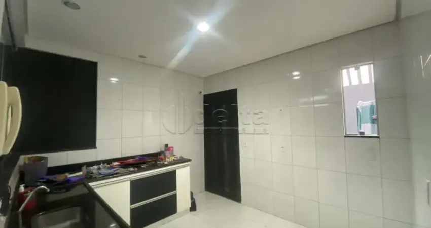 Casa residencial com 3 quartos sendo 1 suíte disponível para locação no bairro Tibery em Uberlândia-MG