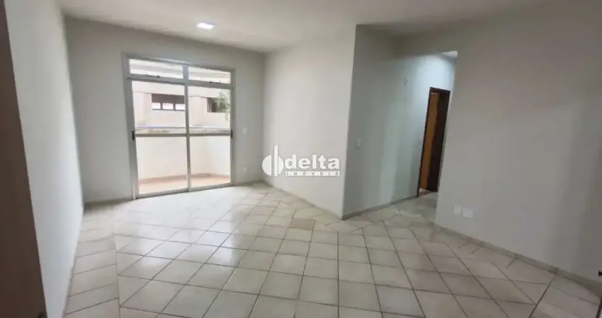 Apartamento com 3 quartos sendo 1 suíte disponível no bairro umuarama em uberlândia - mg.