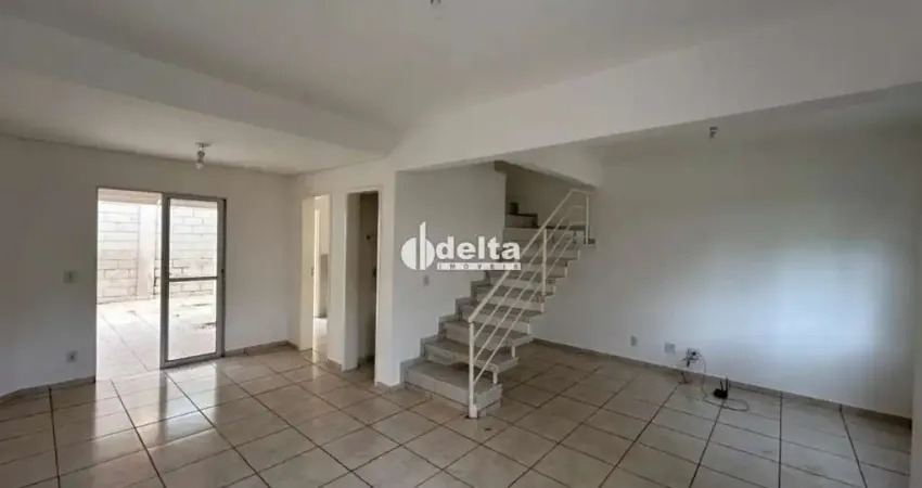 Casa em condomínio com 3 quartos sendo 1 suíte disponível locação no bairro morada da colina em uberlândia-mg