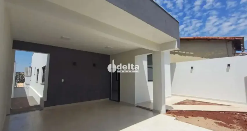 Casa residencial com 3 quartos sendo 1 suite disponível para locação e venda no bairro Jardim Patrícia em Uberlândia-MG