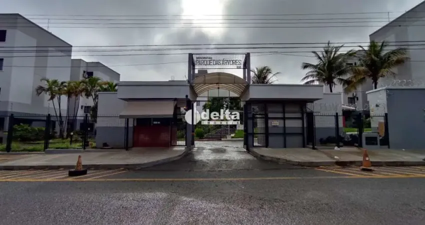 Apartamento com 2 quartos, disponível para locação no bairro Santa Mônica em Uberlândia-MG