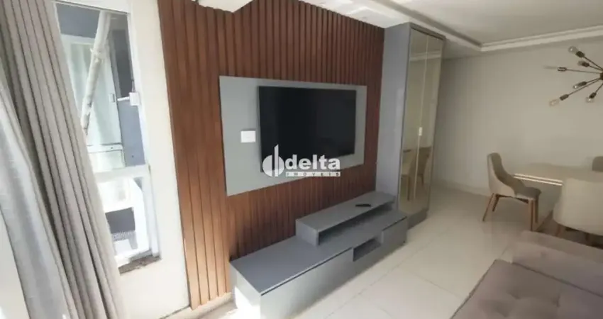 Apartamento mobiliado com 2 quartos sendo 1 suite disponível para locação no bairro Segismundo Pereira em Uberlandia-MG