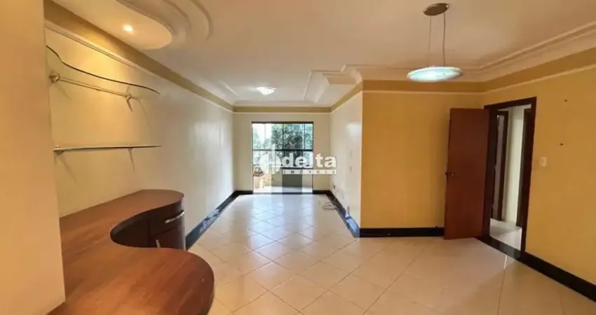 Apartamento próximo a UFU com 3 quartos sendo 1 suíte, disponível para locação no Bairro Santa Mônica em Uberlândia-MG