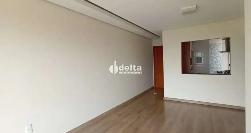 Apartamento com 2 quartos sendo 1 suíte, disponível para locação no bairro Vigilato Pereira em Uberlândia-MG