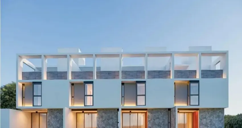 CABEDELO CASA TRIPLEX A 800 METROS DA PRAIA DE INTERMARES / 99972-6002